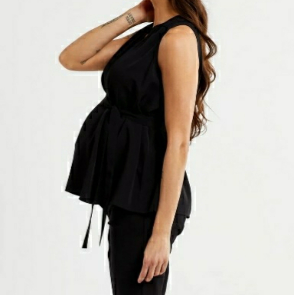 ☀️☀️HOST PIC  Pea in the Pod Maternity top
